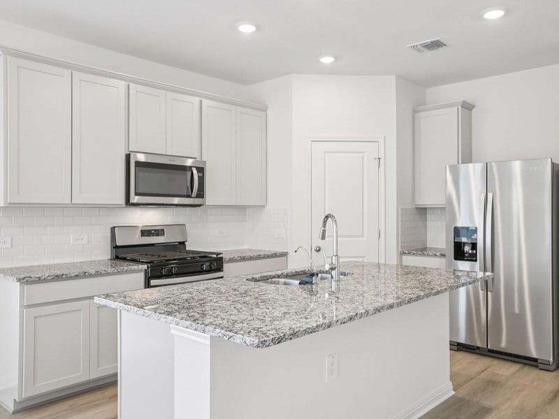 12512 Saint Thomas DR, Del Valle, TX 78617