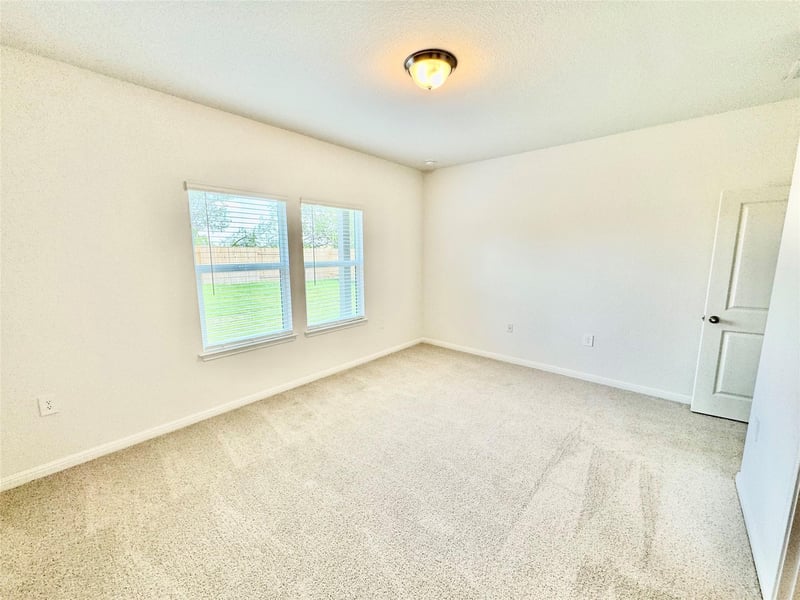 12512 Saint Thomas DR, Del Valle, TX 78617