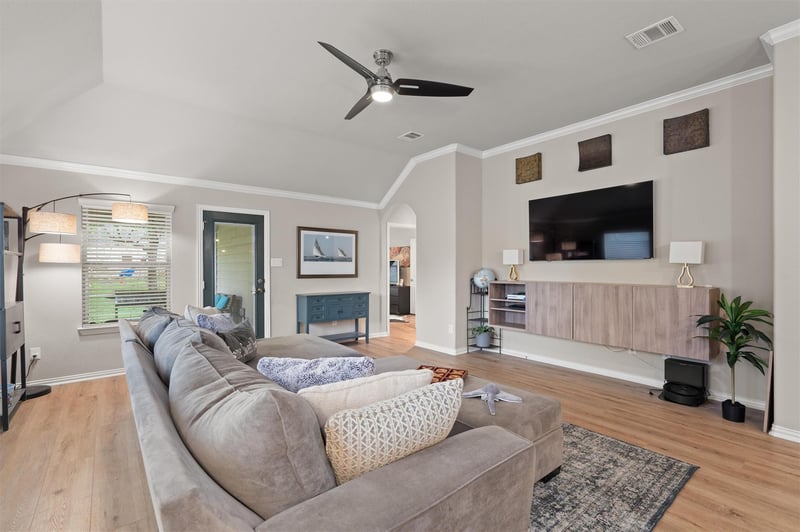 19600 Maiden Grass DR, Pflugerville, TX 78660