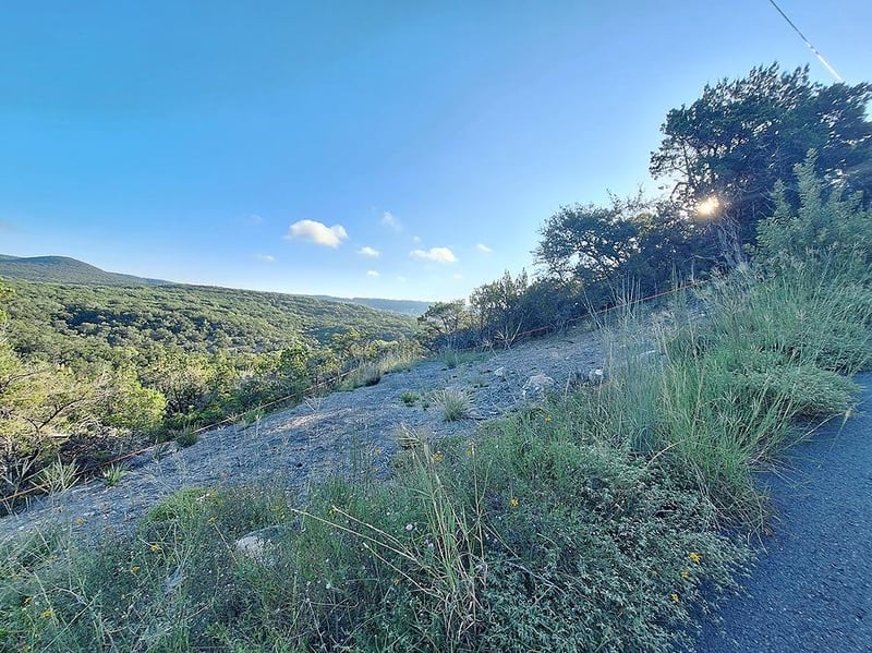 21925 Surrey LN, Lago Vista, TX 78645