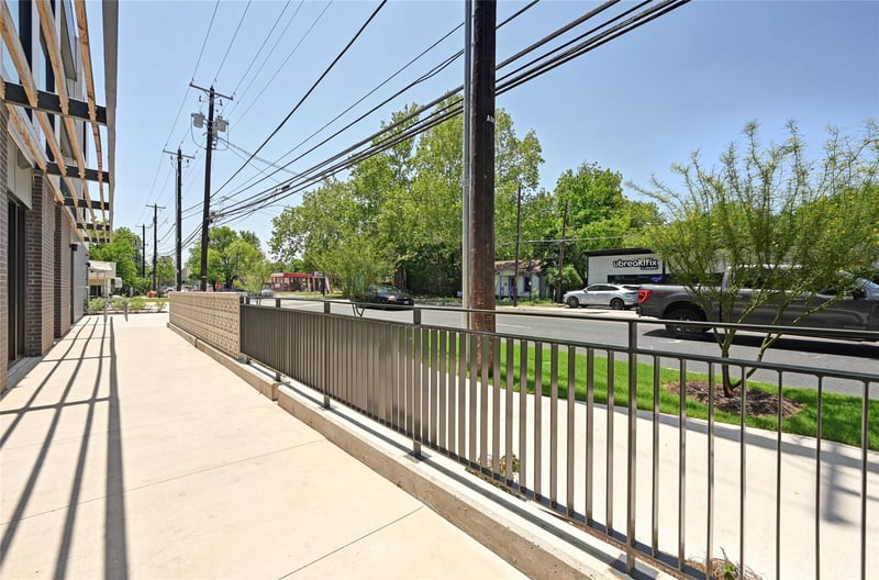 2209 S 1st ST #107, Austin, TX 78704