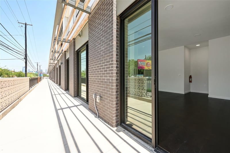 2209 S 1st ST #107, Austin, TX 78704