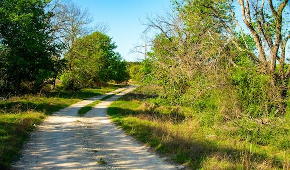 203 Rheingold School RD, Fredericksburg, TX 78624