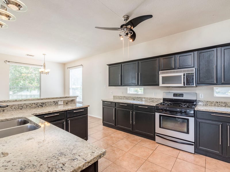 5814 Negley , Kyle, TX 78640