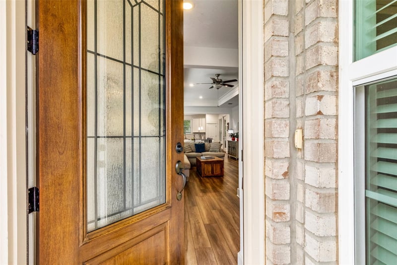 702 Saratoga LN, Georgetown, TX 78633