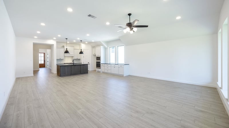 113 Rightfield DR, Liberty Hill, TX 78642