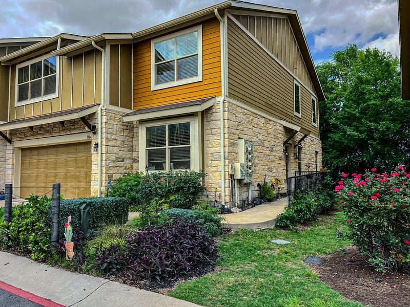 516 Slaughter LN #1704, Austin, TX 78744