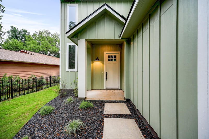 12 Wilson CIR, Wimberley, TX 78676