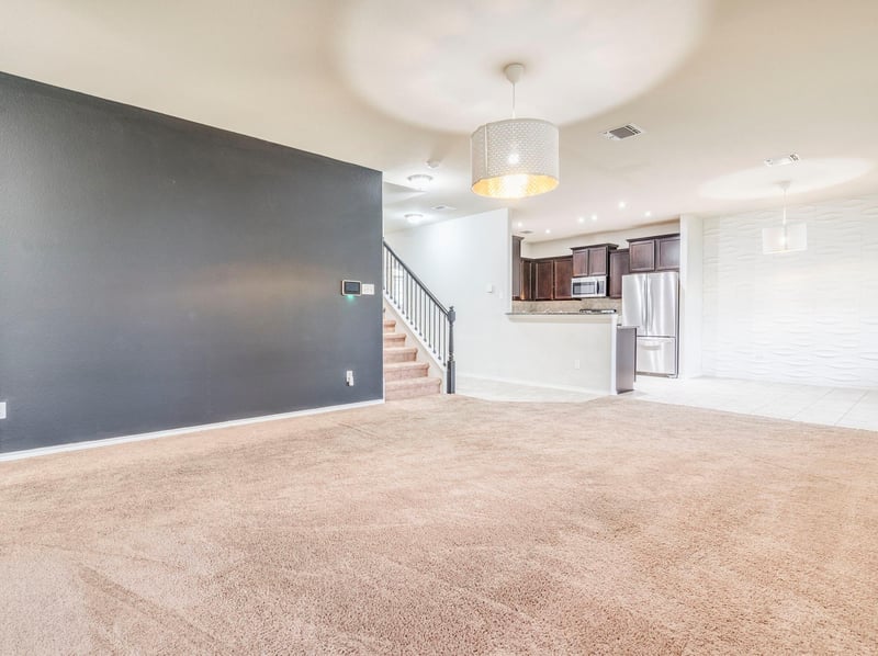 213 Ammonite LN, Jarrell, TX 76537
