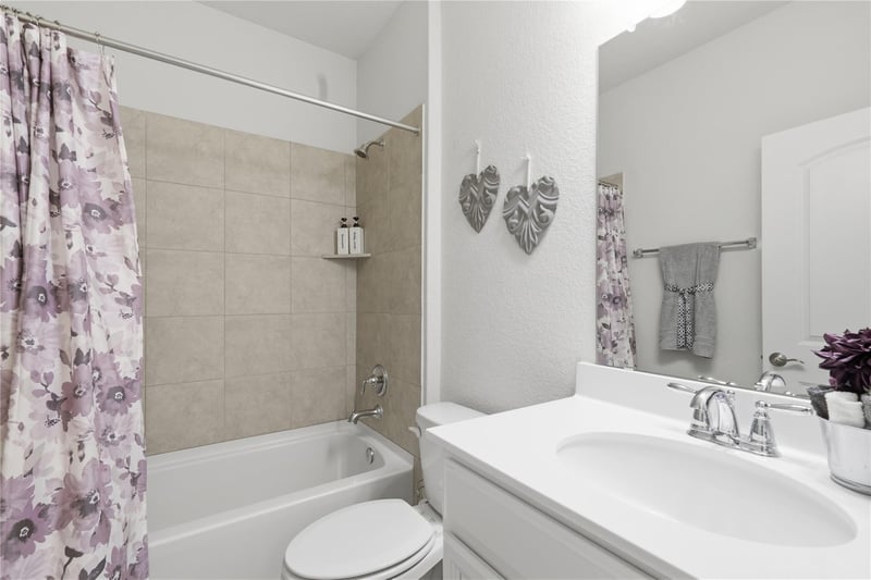 167 Limonite LN, Liberty Hill, TX 78642