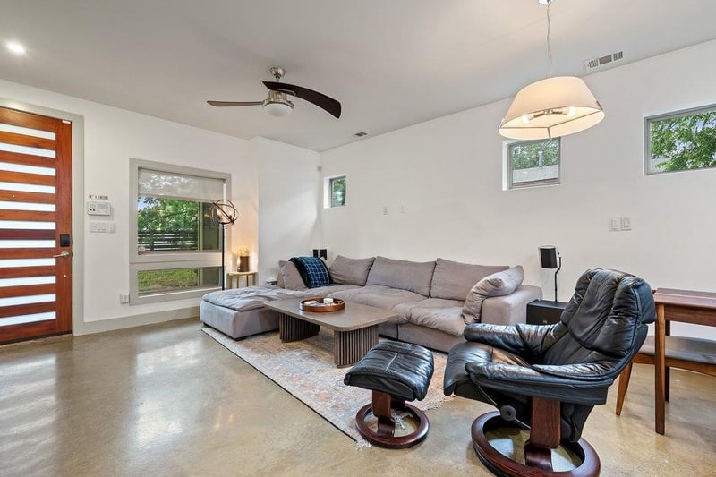 1131 Poquito ST #A, Austin, TX 78702
