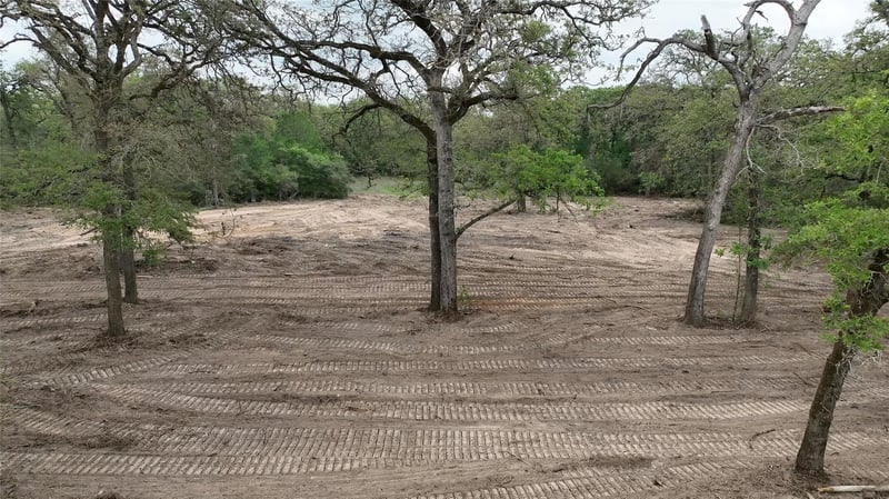 330 Sundown RD, Caldwell, TX 77836