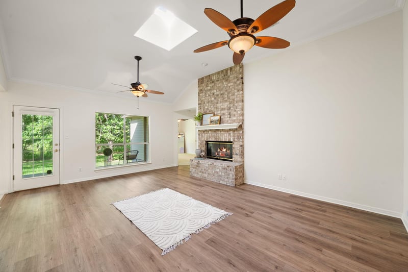 1005 Briargate DR, Austin, TX 78753