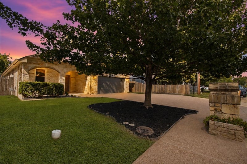 2806 Prado ST, Austin, TX 78702