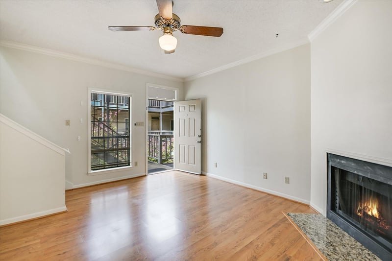 715 W 22nd 1/2 ST #208, Austin, TX 78705
