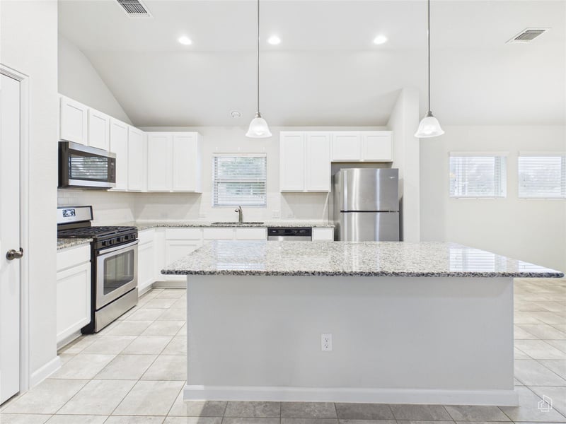 221 Bridgestone Way, Buda, TX 78610