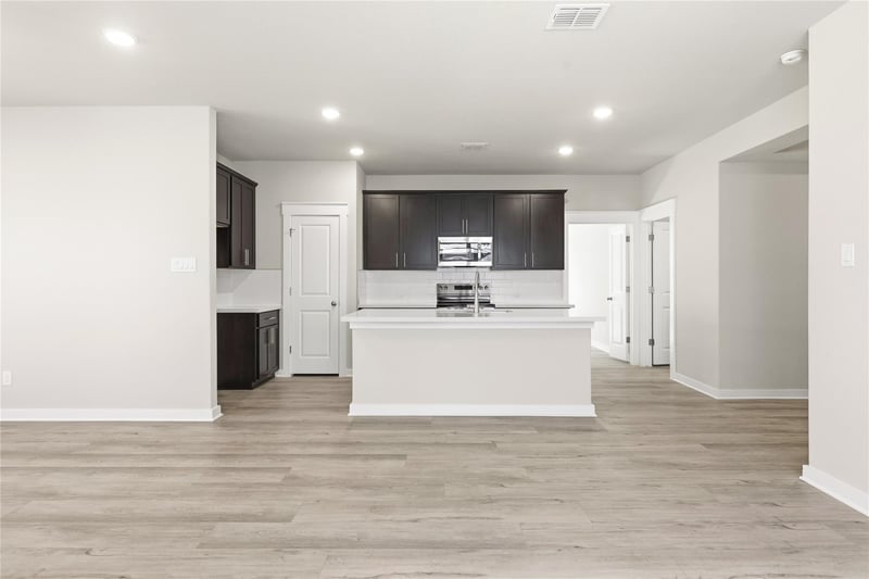 205 Wild Goose DR, Jarrell, TX 76537