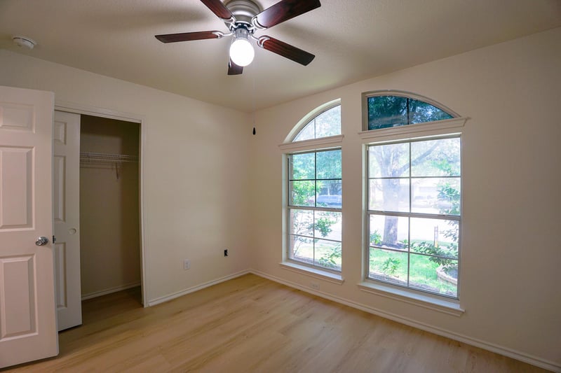 1520 Darjeeling DR, Pflugerville, TX 78660