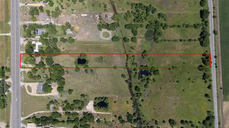 4302 Main ST, Taylor, TX 76574