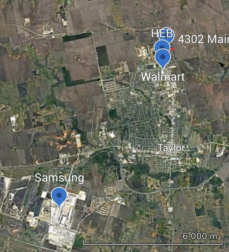 4302 Main ST, Taylor, TX 76574