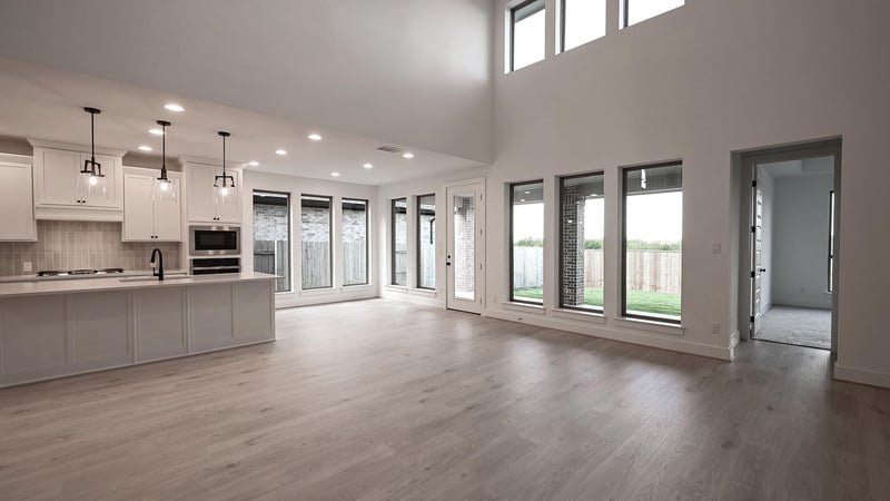 664 Bay Breeze DR, Kyle, TX 78640