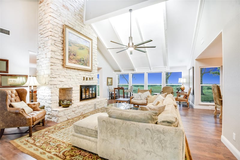1551 Fm 1466 , Coupland, TX 78615
