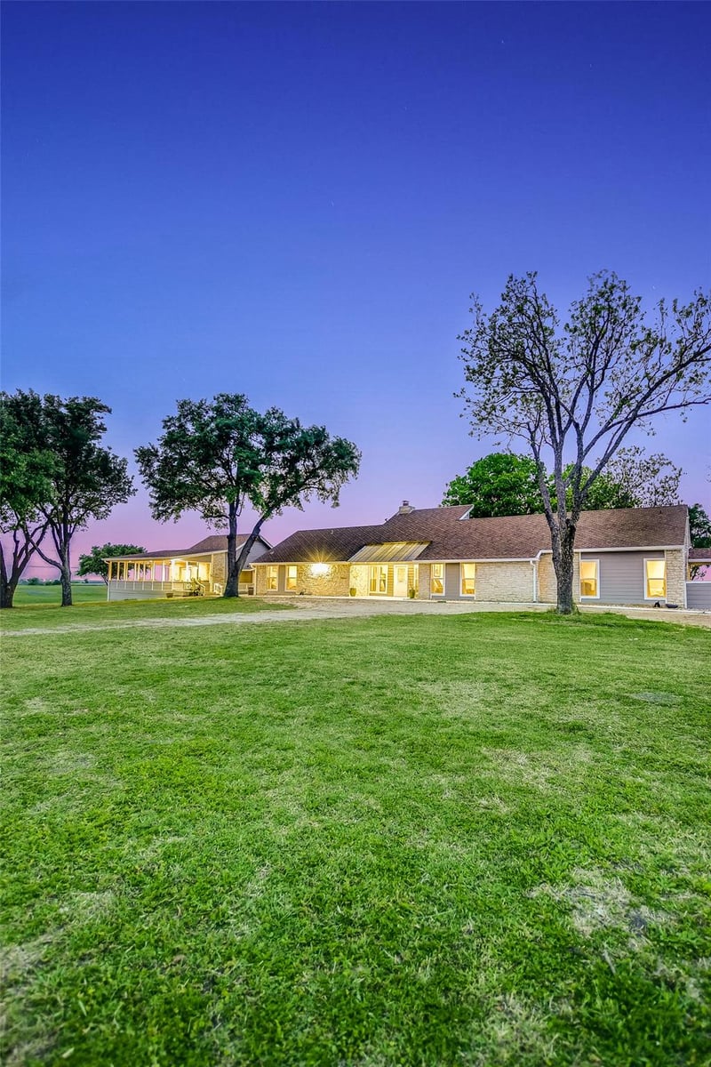 1551 Fm 1466 , Coupland, TX 78615