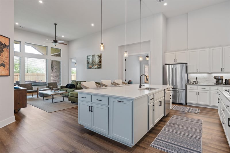 312 Rieti PKWY, Liberty Hill, TX 78642