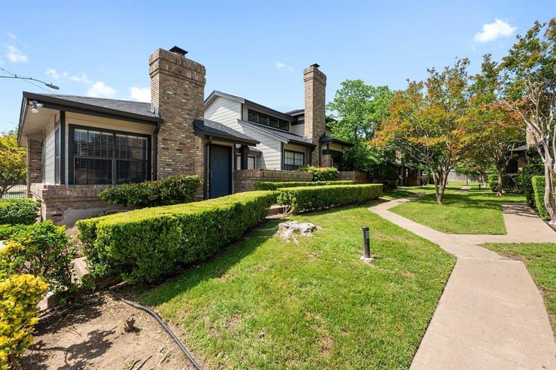 1748 Ohlen RD #22, Austin, TX 78757