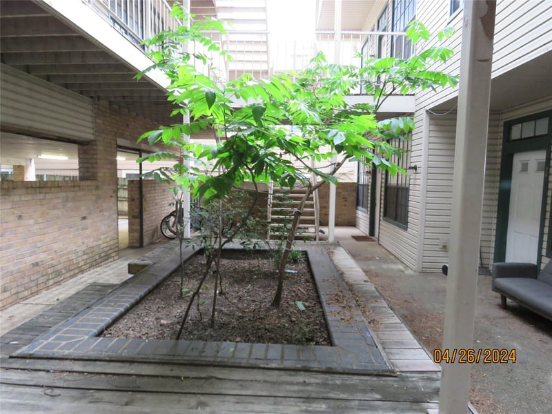 2300 Leon ST #202, Austin, TX 78705