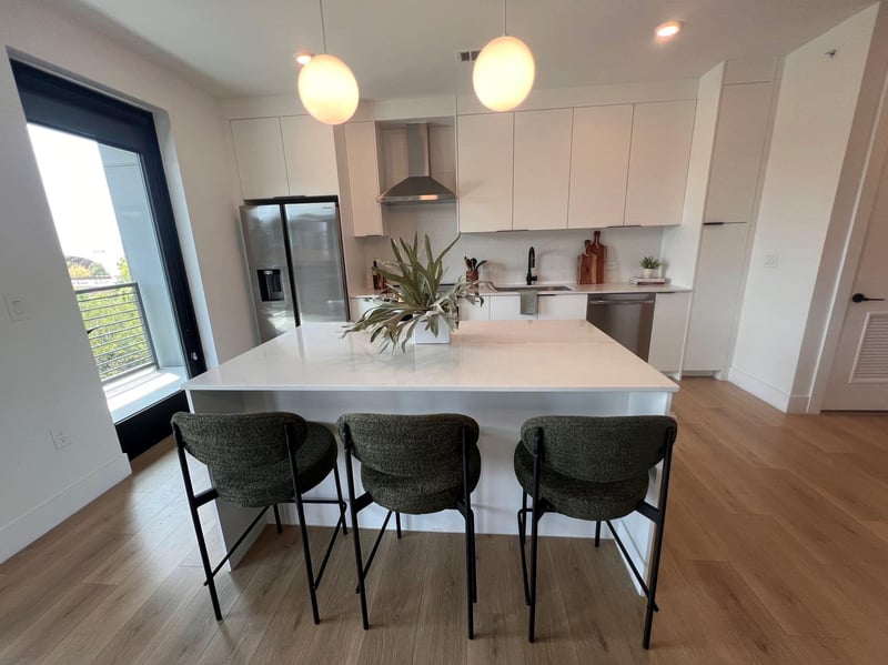 1701 Simond Ave #327, Austin, TX 78723