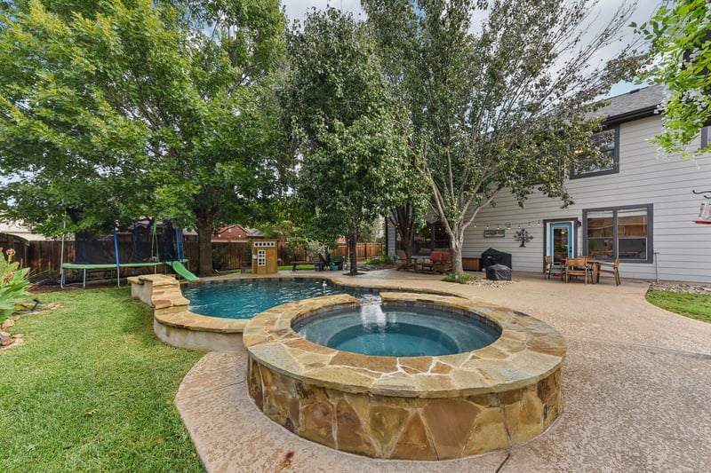 3219 Ash Glen LN, Round Rock, TX 78681