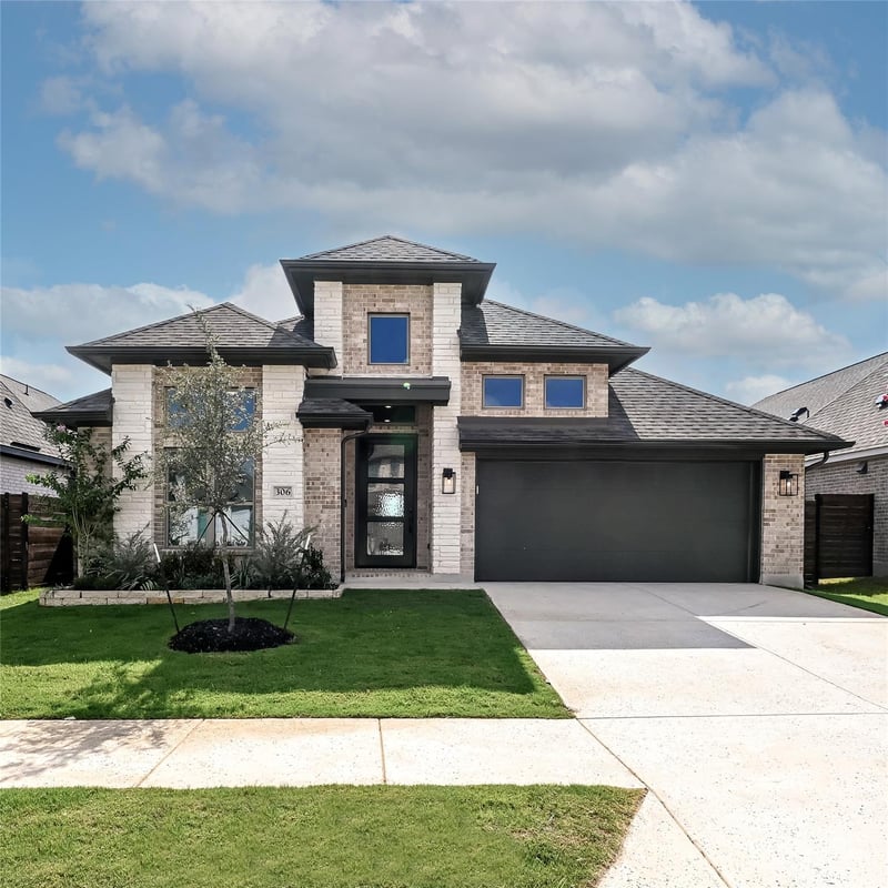 306 Foxfire CV, Lockhart, TX 78644