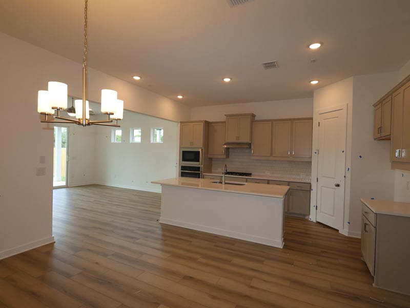 933 Corvallis DR, Leander, TX 78641