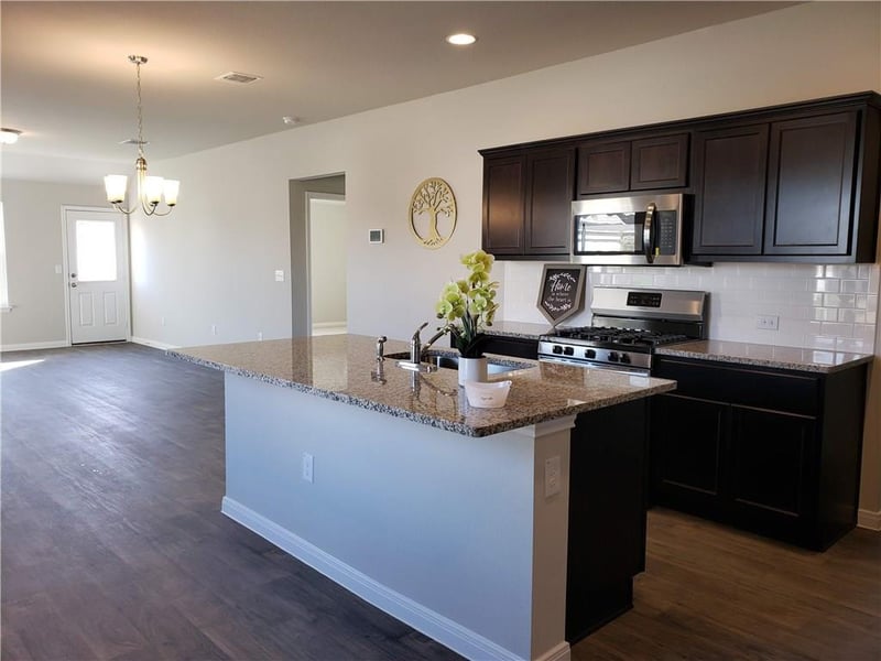 13800 Levy LN, Pflugerville, TX 78660