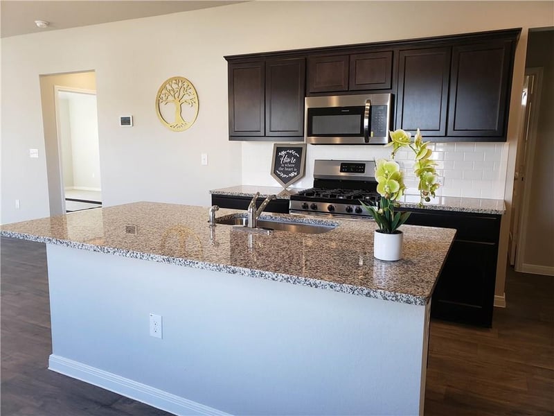 13800 Levy LN, Pflugerville, TX 78660