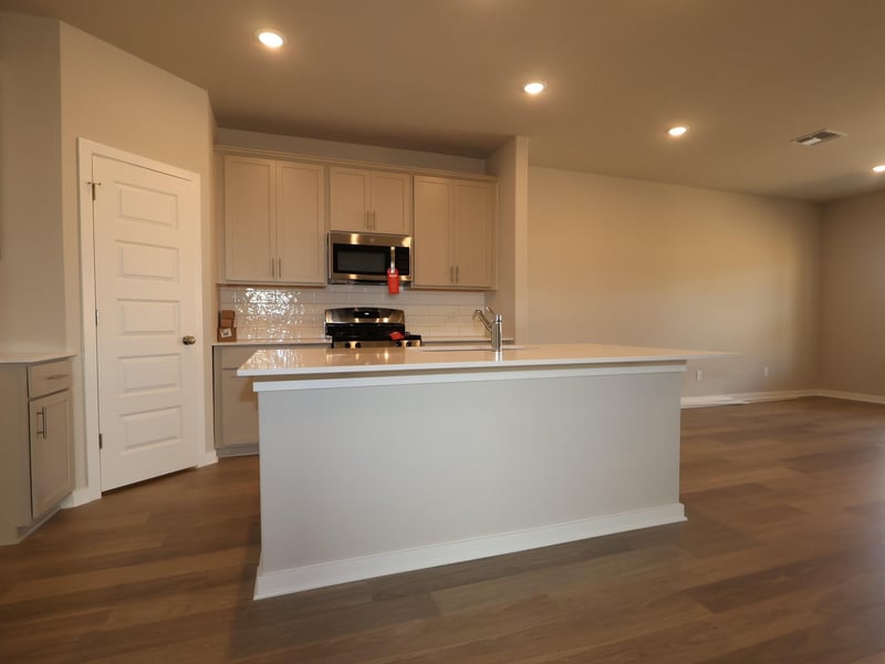162 Heritage Forest PKWY, Dripping Springs, TX 78620