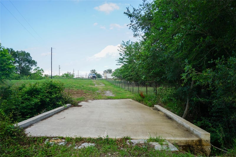 00 Mcdonald Ln, Bastrop, TX 78612