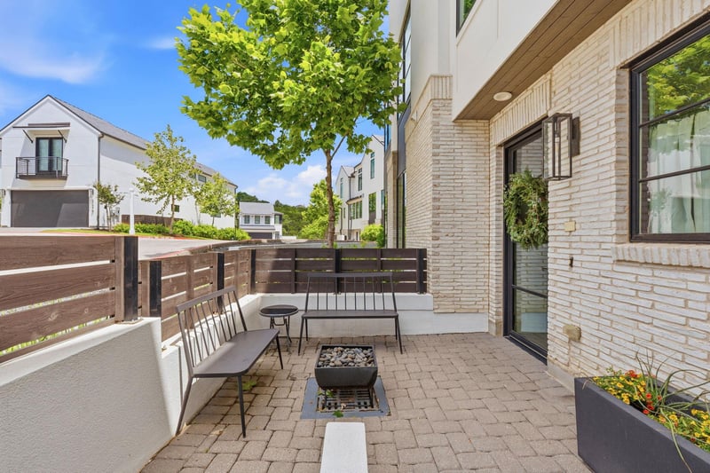 702 Ariana CT, Austin, TX 78746