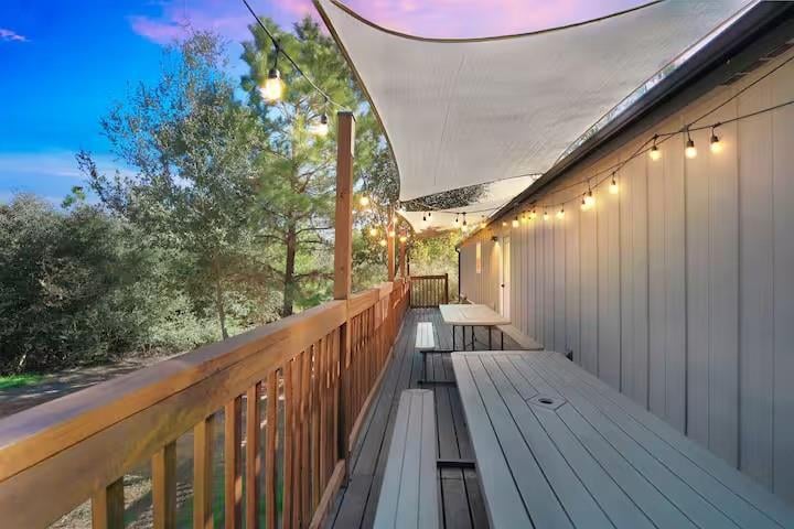 201 Winfield Thicket RD, Bastrop, TX 78602
