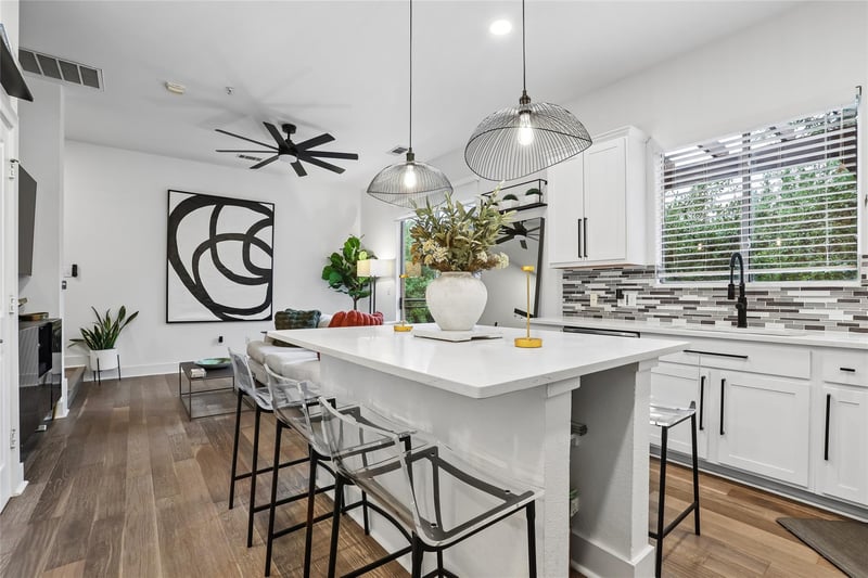 8110 Ranch Road 2222 #10, Austin, TX 78730