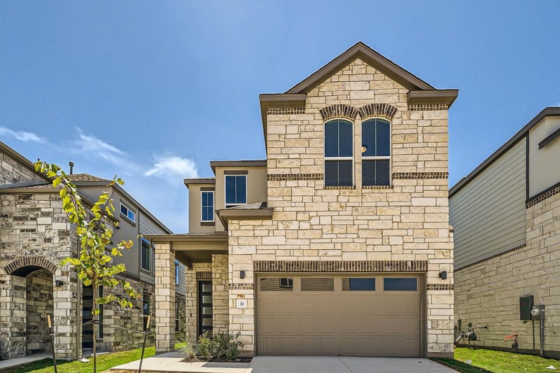 1531 Red Bud LN #33, Round Rock, TX 78665