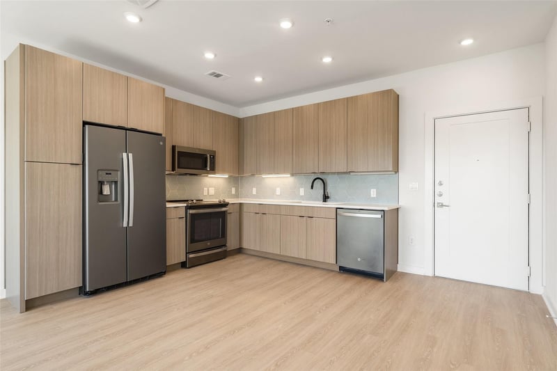 4802 Congress Ave #403, Austin, TX 78745