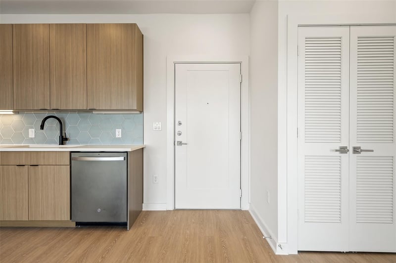 4802 Congress Ave #403, Austin, TX 78745
