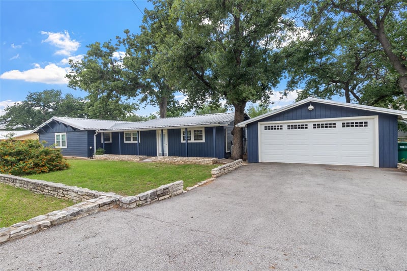 156 Castleshoals DR, Granite Shoals, TX 78654