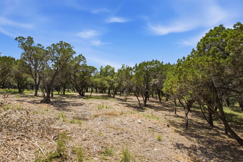3500 Lohmans Ford RD #17, Lago Vista, TX 78645