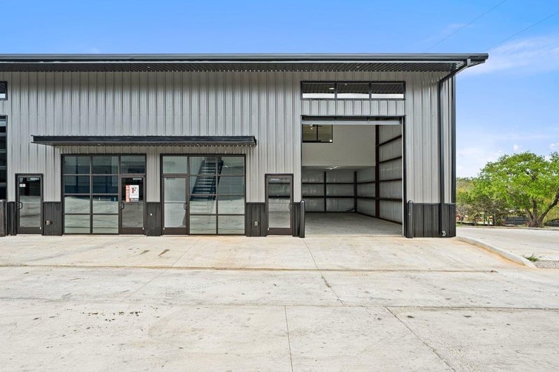 451 Farrell RD #301B, Dripping Springs, TX 78620
