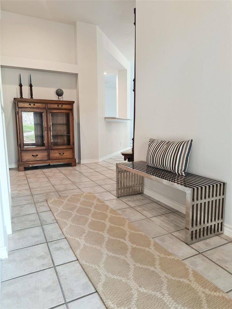 102 Paragon CT, Lakeway, TX 78734