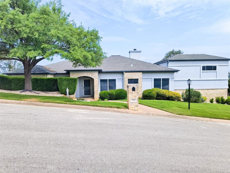 102 Paragon CT, Lakeway, TX 78734