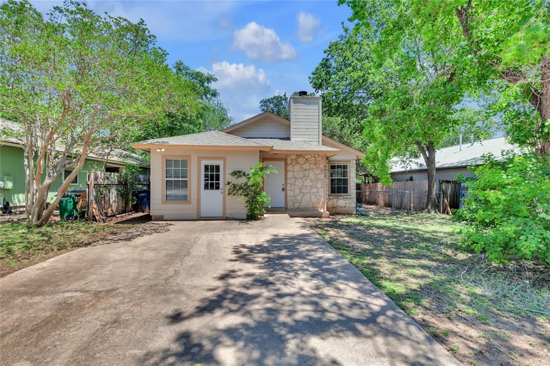 9613 Curlew DR, Austin, TX 78748
